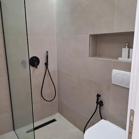 International Sea View *