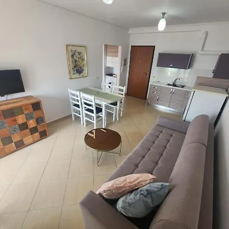 International Sea View *